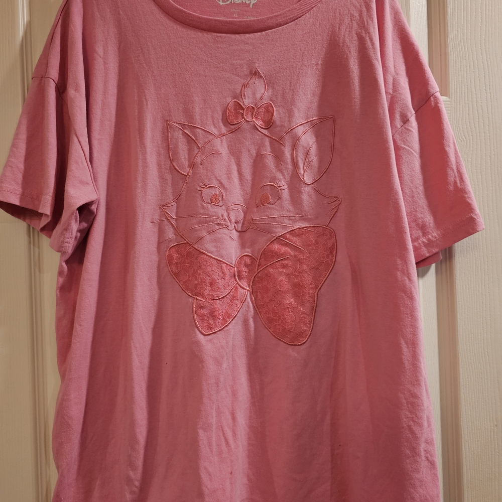 Pink Disney Cat Graphic T-Shirt